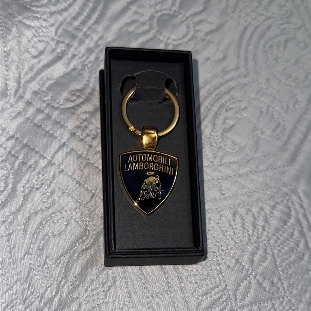 Lamborghini Gold and Black Keychain